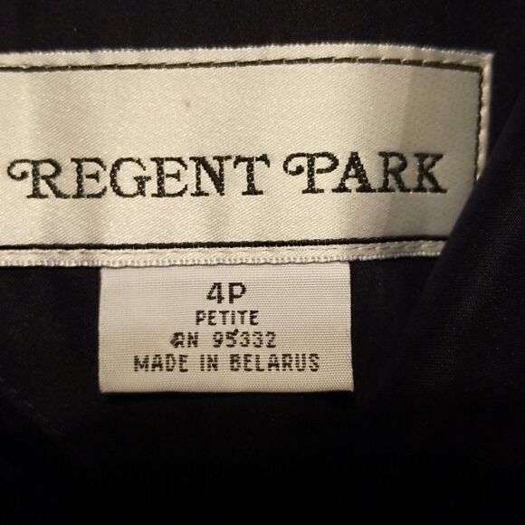 REGENT PARK navy trench coat - Picture 7 of 8